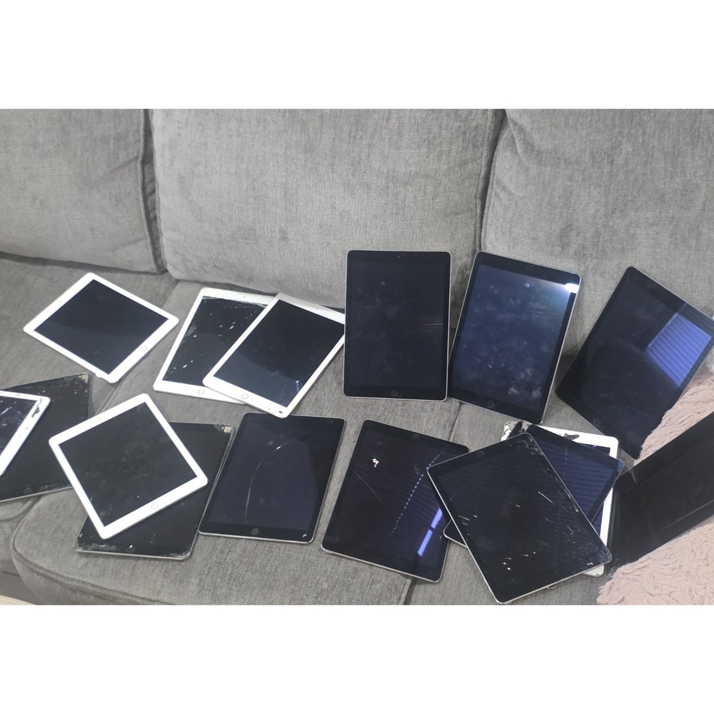 40 Apple iPad 8.3" 256GB Wi-Fi + 5G Tablet Gray For Parts/Not Working